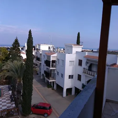 Protaras Blue Sea باراليمني